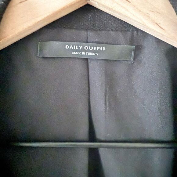 Zara Daily Outfit Tweed Knit Blazer in Black - Size L - Picture 4 of 6